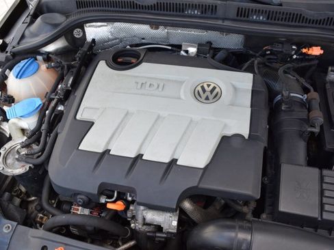 Used 2013 Volkswagen Jetta TDI image 93