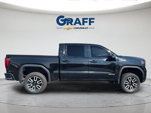 Used 2022 GMC Sierra 1500 AT4 w/ AT4 Premium Package AWD/4WD image 9