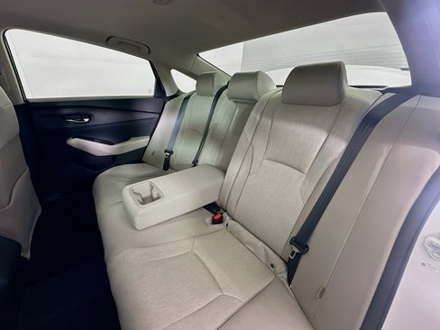 Used 2024 Honda Accord EX image 27