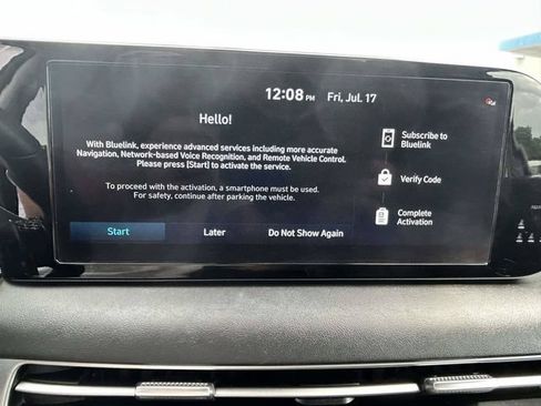 Used 2024 Hyundai Palisade SEL w/ Premium Package FWD image 18