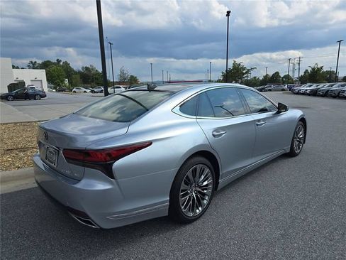 Used 2023 Lexus LS 500 AWD w/ Interior Upgrade Package image 3