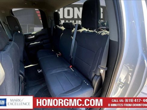 Used 2019 Chevrolet Silverado 1500 LT RWD image 24