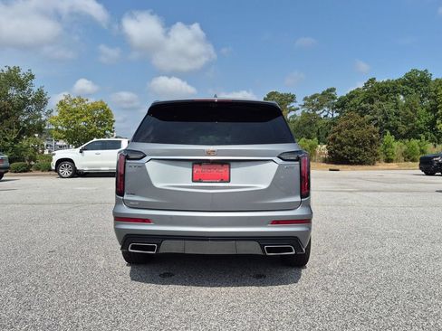 Used 2024 Cadillac XT6 Sport w/ Platinum Package AWD/4WD image 4