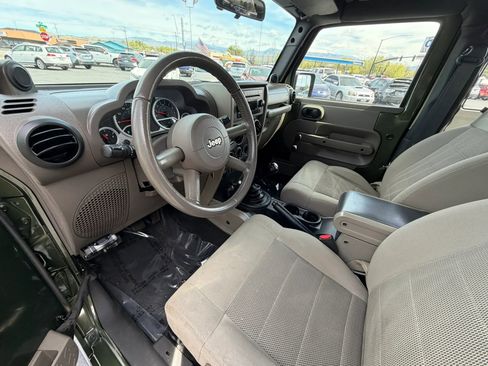 Used 2008 Jeep Wrangler Rubicon w/ Trailer Tow Group image 10