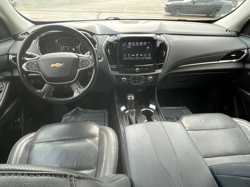 Used 2018 Chevrolet Traverse Premier w/ LPO, Floor Liner Package AWD/4WD image 24