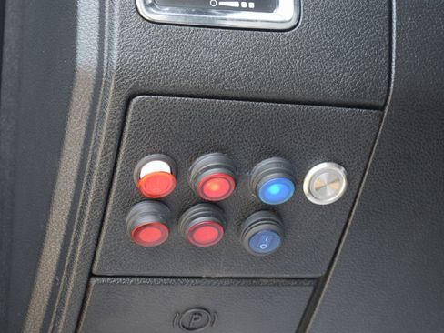 Used 2017 RAM 2500 Laramie w/ Sport Appearance Group image 14