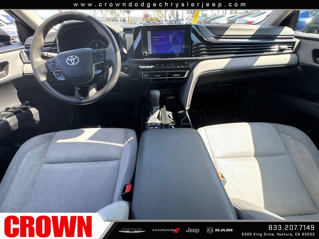 Used 2025 Toyota Camry LE FWD image 30