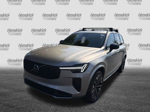 Used 2026 Volvo XC90 B6 Ultra w/ Protection Package Premier AWD/4WD image 5