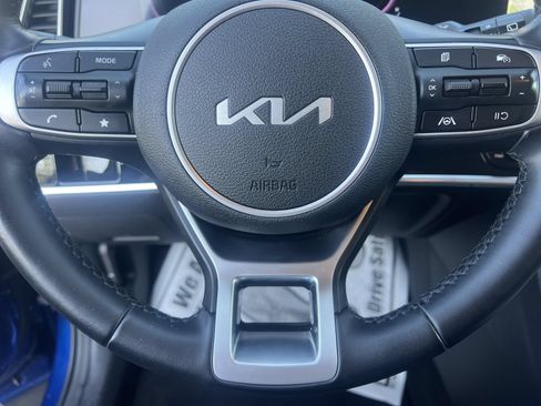 Used 2023 Kia Sportage EX FWD image 9