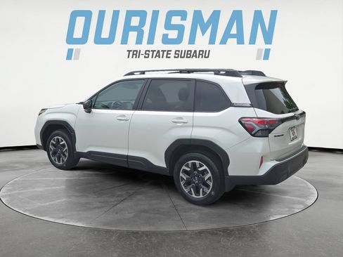 Certified 2026 Subaru Forester Premium w/ Base/Premium Package AWD/4WD image 4