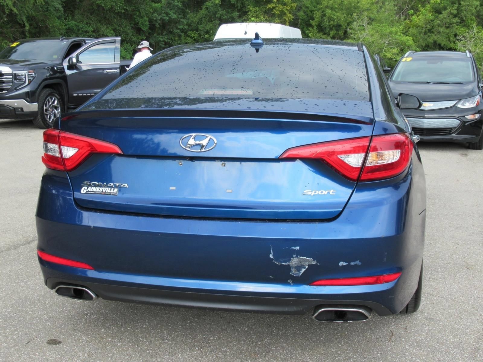 Used 2016 Hyundai Sonata Sport w/ Option Group 1V FWD image 5
