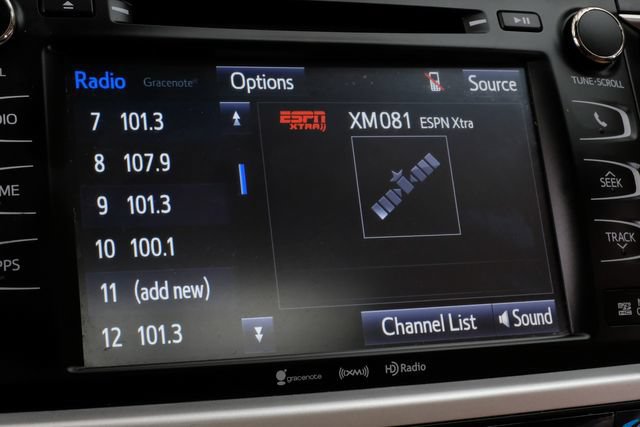 Used 2019 Toyota Highlander XLE FWD image 33