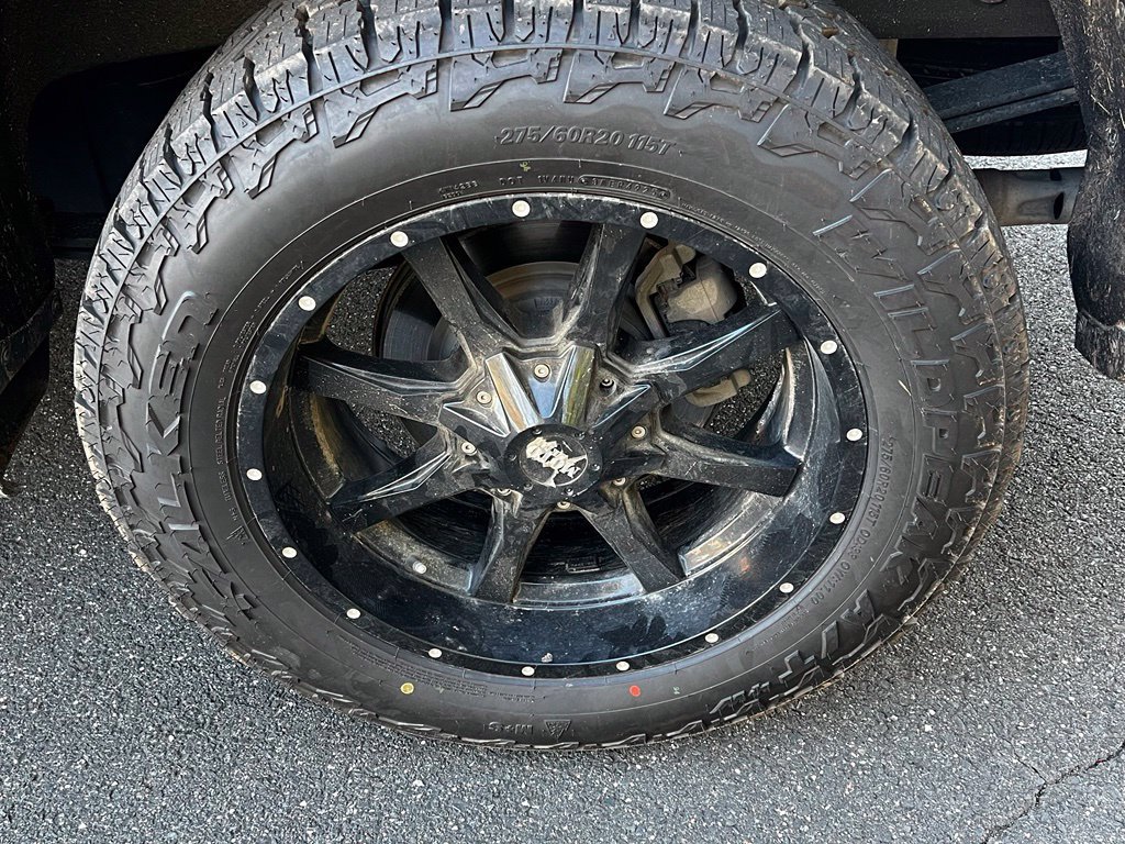 Used 2023 Chevrolet Silverado 1500 LTZ w/ LTZ Premium Package AWD/4WD image 9