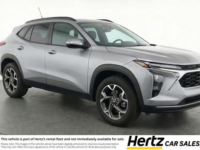 Used 2025 Chevrolet Trax LT w/ LT Convenience Package