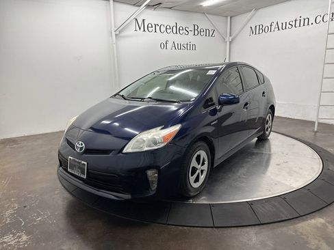 Used 2013 Toyota Prius Four image 3