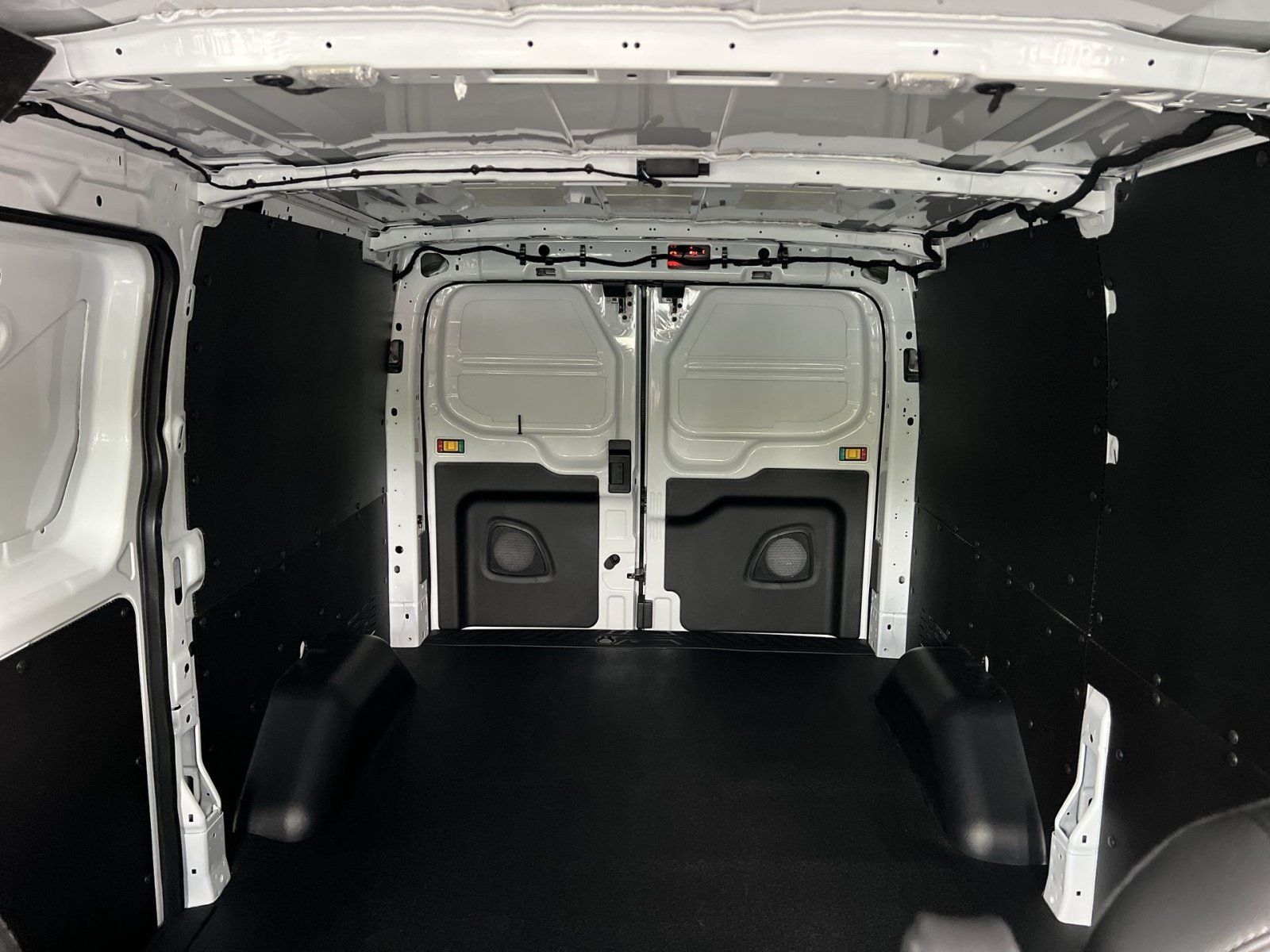 New 2027 Ford Transit 250 Low Roof w/ Load Area Protection Package RWD image 21