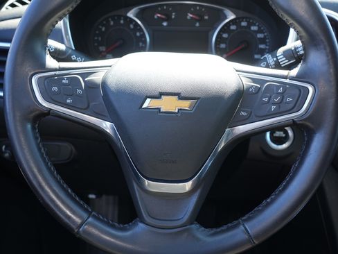 Used 2019 Chevrolet Equinox LT AWD/4WD image 24