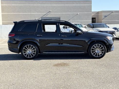 Used 2023 Mercedes-Benz GLS 580 4MATIC image 27