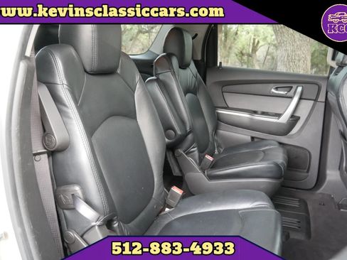 Used 2010 GMC Acadia SLE image 20