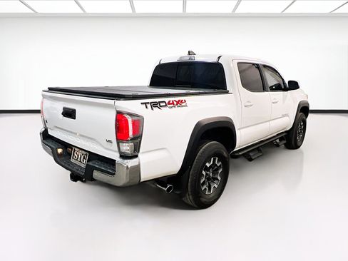 Used 2022 Toyota Tacoma TRD Off-Road image 4
