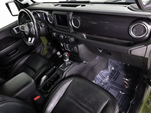 Used 2021 Jeep Wrangler Unlimited Sahara image 29