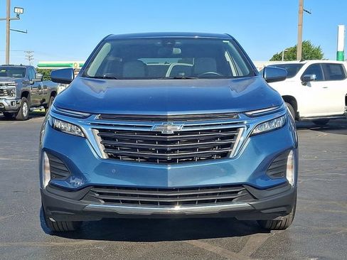 Used 2024 Chevrolet Equinox LT w/ LPO, Floor Liner Package FWD image 2