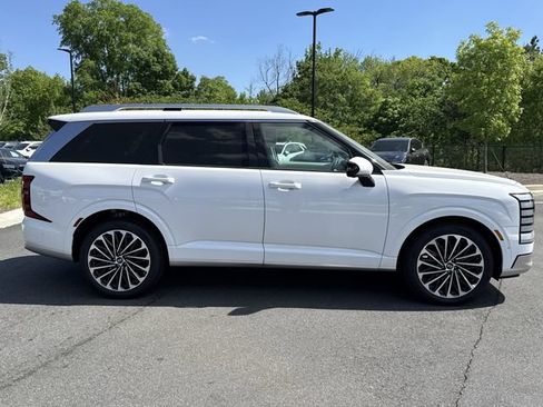 New 2026 Hyundai Palisade Calligraphy FWD image 8