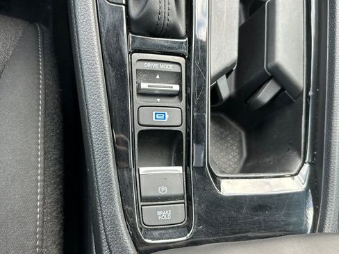 Used 2024 Honda Accord Sport image 31