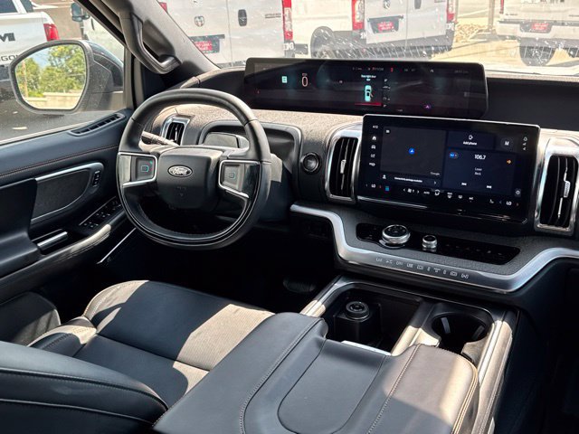 Used 2025 Ford Expedition Tremor AWD/4WD image 16