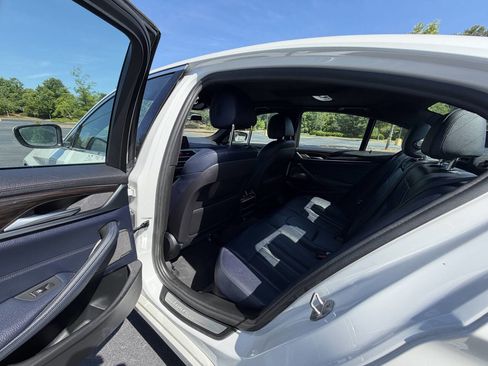 Used 2018 BMW 540i RWD image 14