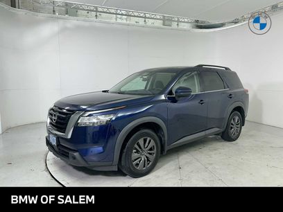 Used 2022 Nissan Pathfinder SV