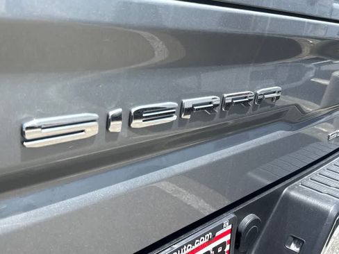 Used 2024 GMC Sierra 1500 SLT w/ SLT Convenience Package AWD/4WD image 7