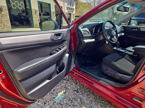 Used 2015 Subaru Legacy 2.5i Premium w/ Moonroof Package AWD/4WD image 14