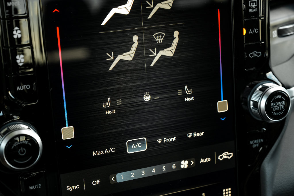 Used 2023 RAM 1500 Big Horn AWD/4WD image 31