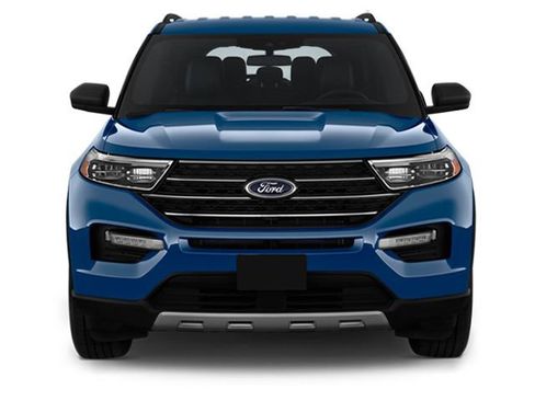 Used 2024 Ford Explorer XLT w/ XLT Sport Appearance Package AWD/4WD image 5
