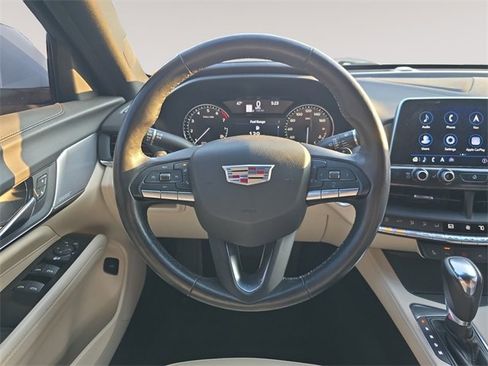 Used 2022 Cadillac CT4 Luxury w/ Sun And Sound Package image 12