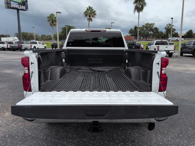 Used 2025 Chevrolet Silverado 2500 LT w/ Convenience Package AWD/4WD image 13