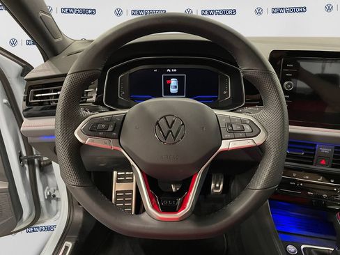 Used 2026 Volkswagen Jetta GLI Autobahn FWD image 12