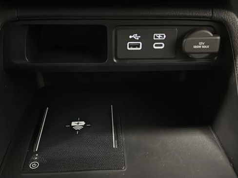 Used 2023 Honda Pilot Touring image 20