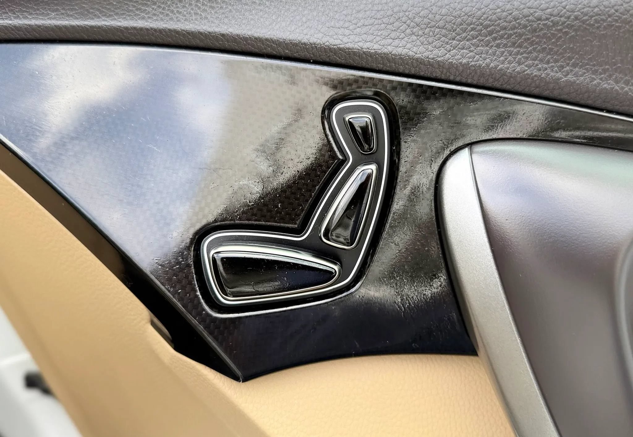 Used 2013 Hyundai Azera w/ Technology Pkg FWD image 41