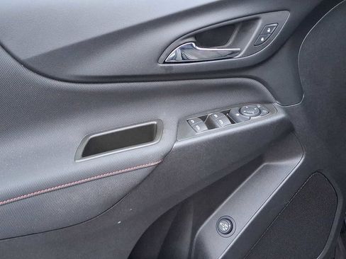 Used 2023 Chevrolet Equinox RS w/ LPO, Floor Liner Package image 12