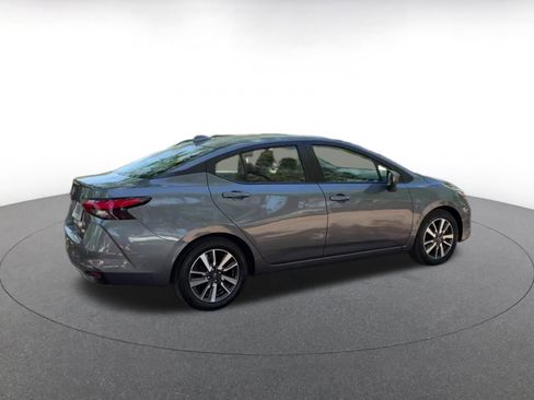 Used 2025 Nissan Versa SV image 15