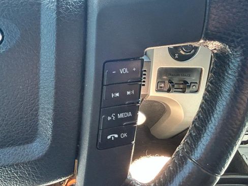 Used 2014 Ford F150 XLT w/ Equipment Group 302A Luxury AWD/4WD image 18