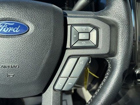Used 2015 Ford F150 XLT w/ Equipment Group 302A Luxury AWD/4WD image 15