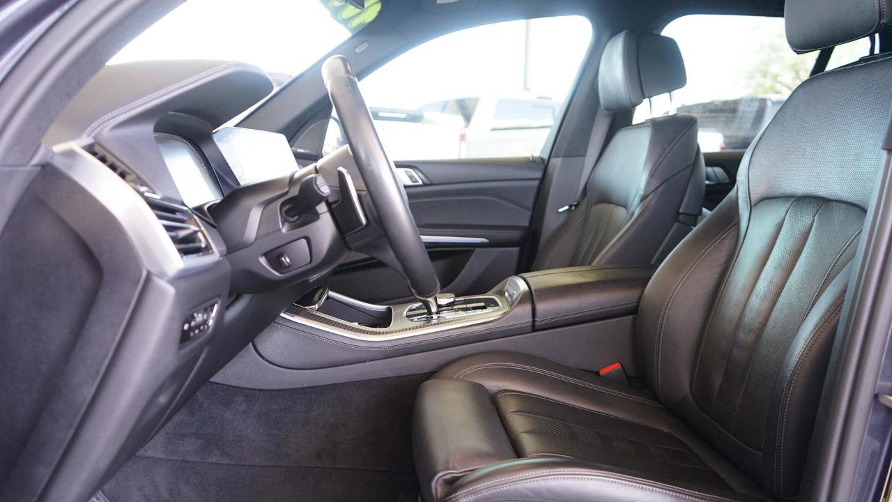 Used 2021 BMW X5 sDrive40i w/ M Sport Package RWD image 21