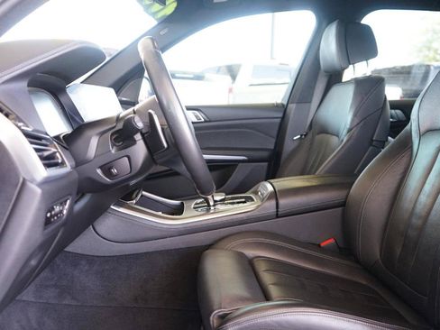 Used 2021 BMW X5 sDrive40i w/ M Sport Package RWD image 21
