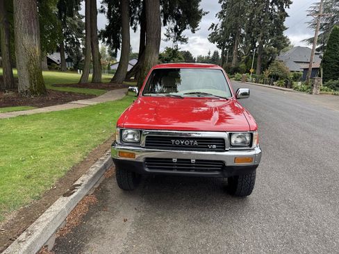 Used 1990 Toyota 4Runner SR5 AWD/4WD image 8
