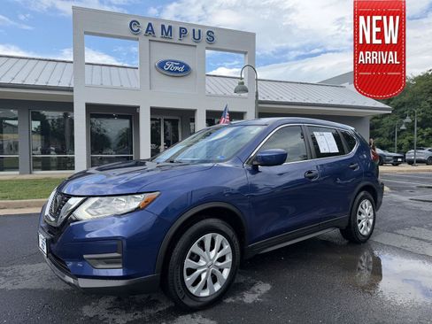 Used 2019 Nissan Rogue S FWD image 1