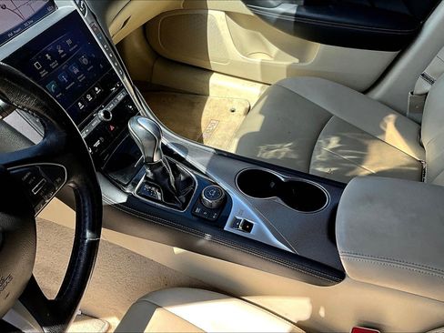 Used 2016 INFINITI Q50 Premium w/ 2.0T Premium Plus Package image 11