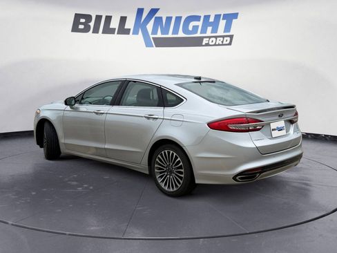 Used 2017 Ford Fusion Titanium FWD image 3